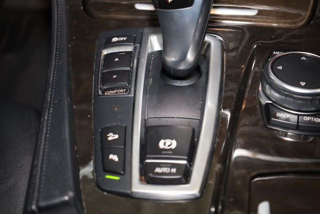 Thumbnail: 2015 BMW 5 Series - 37