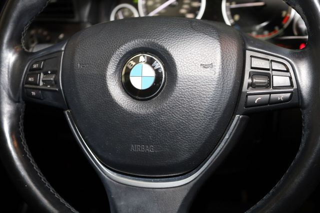 Thumbnail: 2015 BMW 5 Series - 38