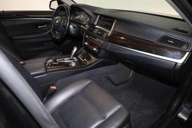 Thumbnail: 2015 BMW 5 Series - 10