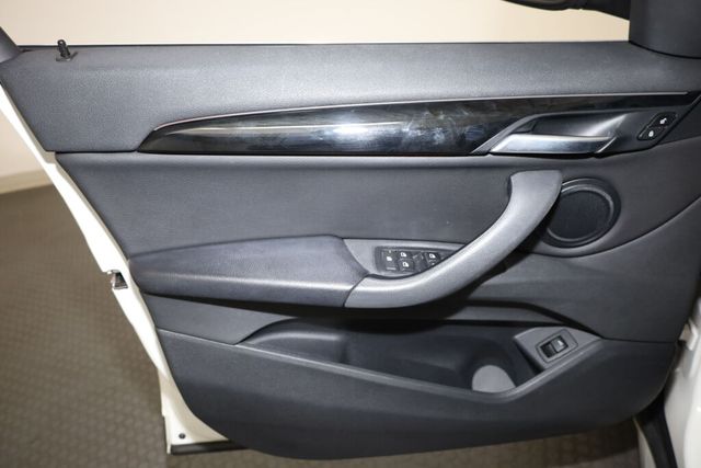 Thumbnail: 2019 BMW X1 - 26