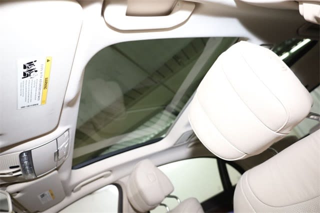 Thumbnail: 2014 Mercedes-Benz S-Class - 31