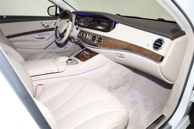 Thumbnail: 2014 Mercedes-Benz S-Class - 25