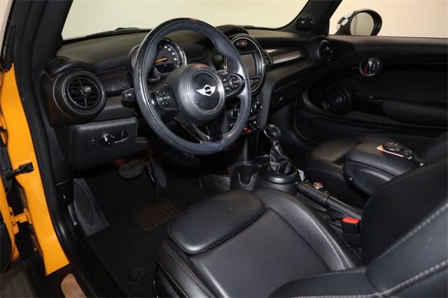 Thumbnail: 2018 MINI Cooper - 2