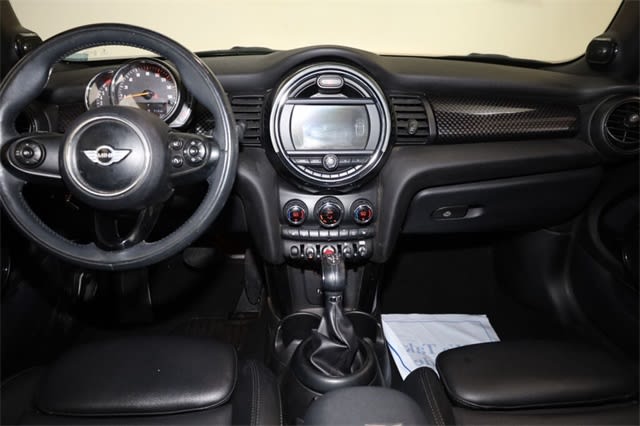 Thumbnail: 2018 MINI Cooper - 12