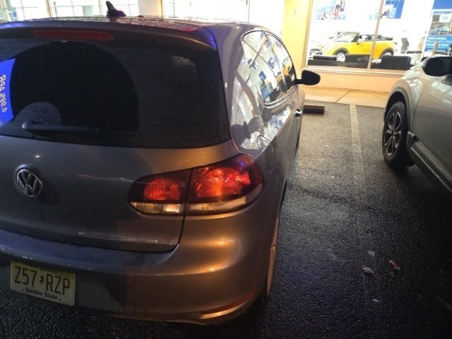 Thumbnail: 2012 Volkswagen Golf - 14