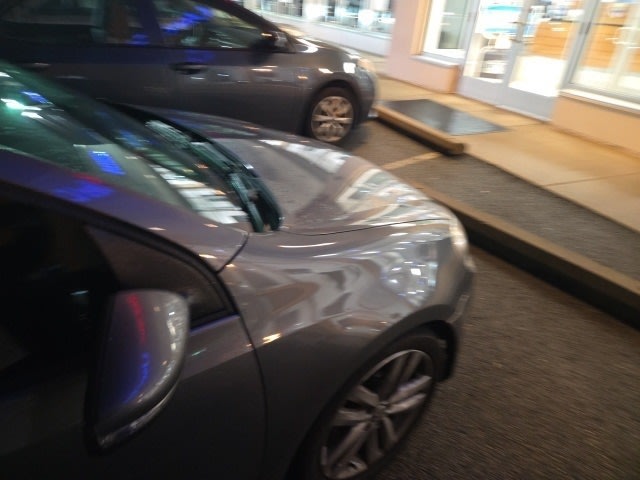 Thumbnail: 2012 Volkswagen Golf - 19