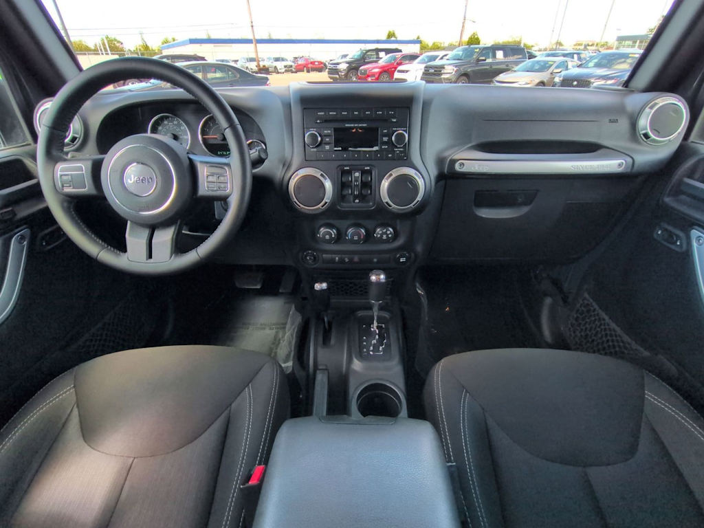 Thumbnail: 2017 Jeep Wrangler - 10