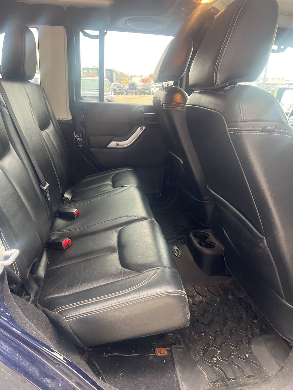 Thumbnail: 2013 Jeep Wrangler - 8