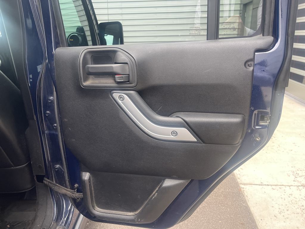 Thumbnail: 2013 Jeep Wrangler - 20