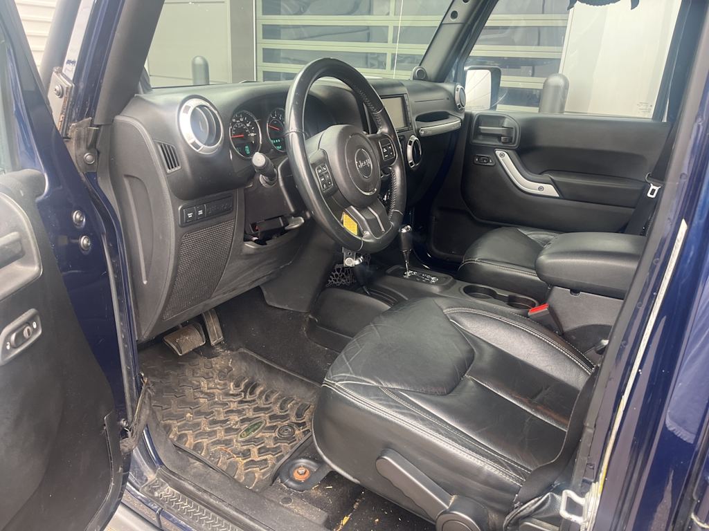 Thumbnail: 2013 Jeep Wrangler - 7