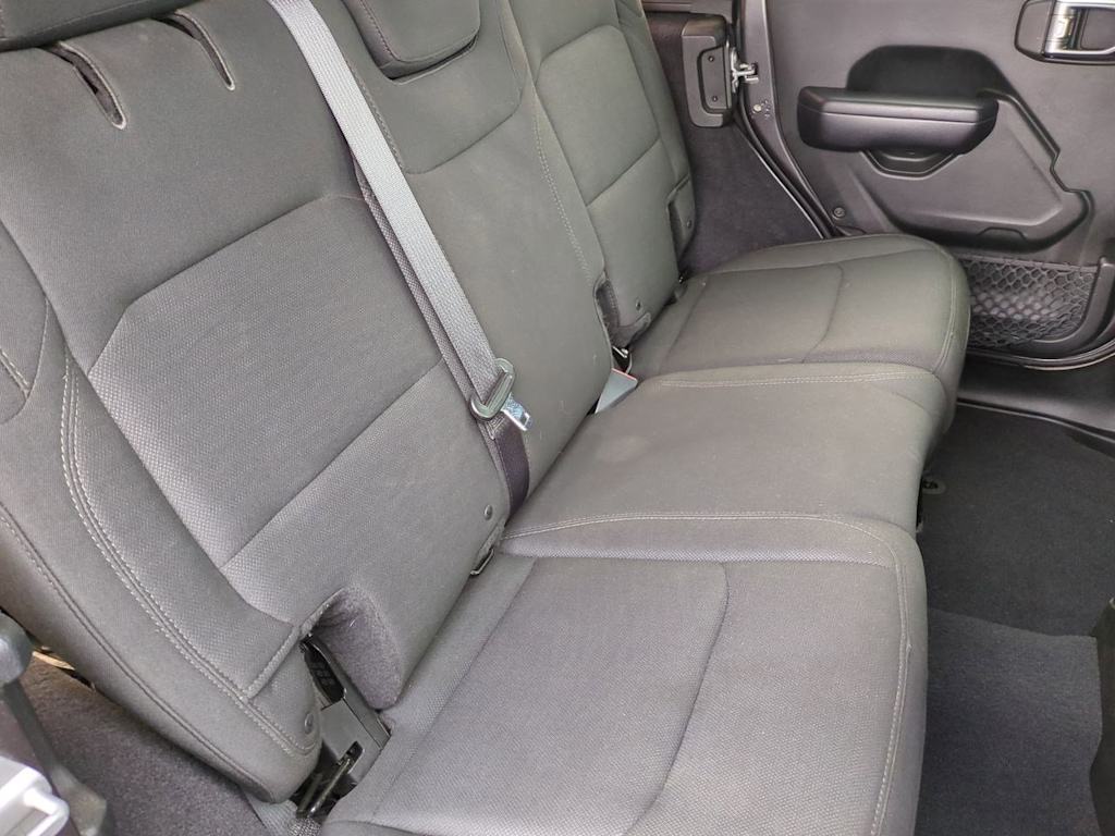 Thumbnail: 2018 Jeep Wrangler - 26