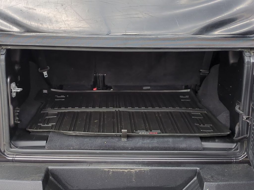 Thumbnail: 2018 Jeep Wrangler - 17