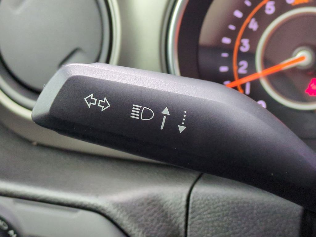 Thumbnail: 2018 Jeep Wrangler - 16