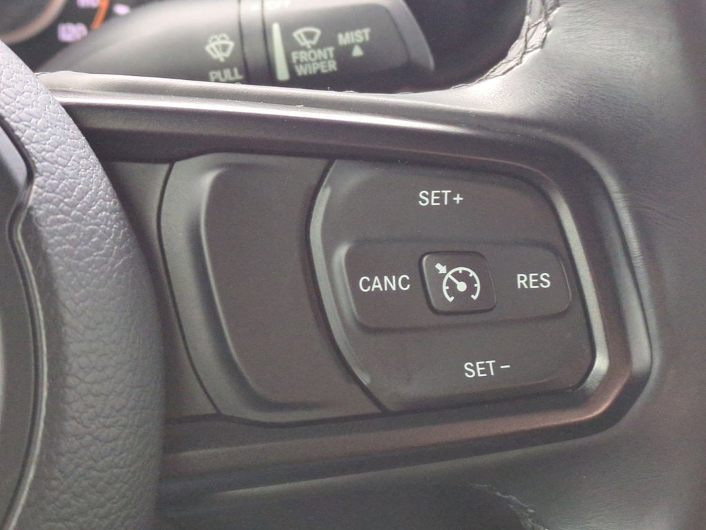 Thumbnail: 2018 Jeep Wrangler - 14