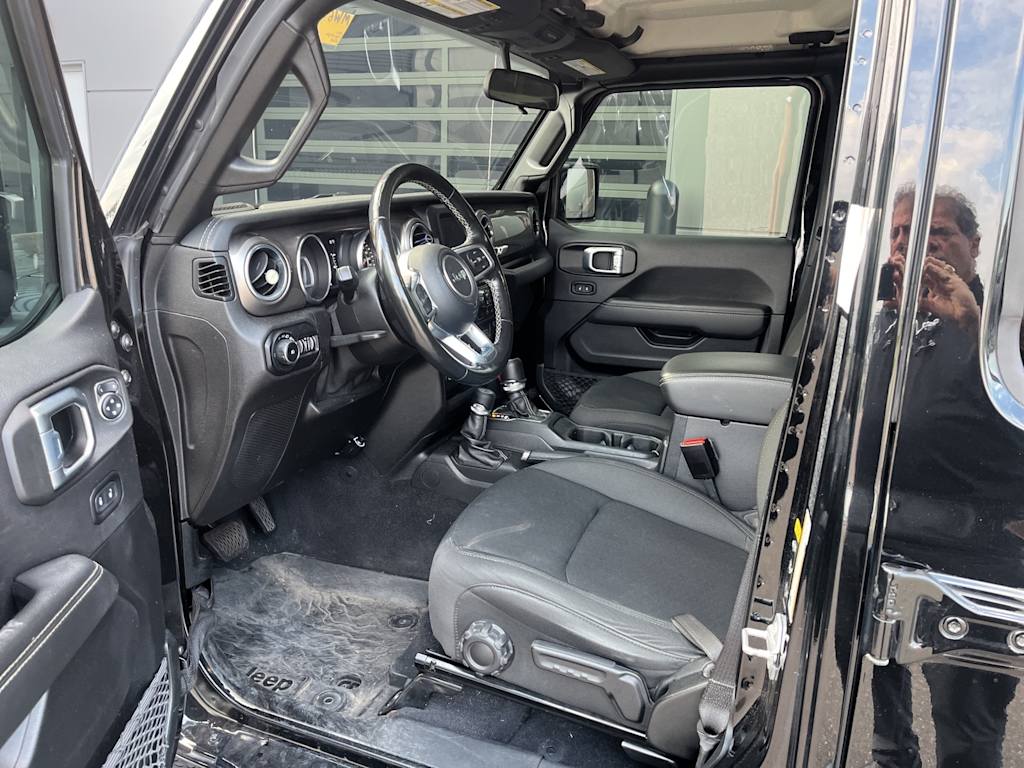 Thumbnail: 2021 Jeep Wrangler - 5
