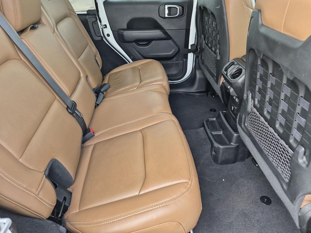 Thumbnail: 2021 Jeep Wrangler - 27