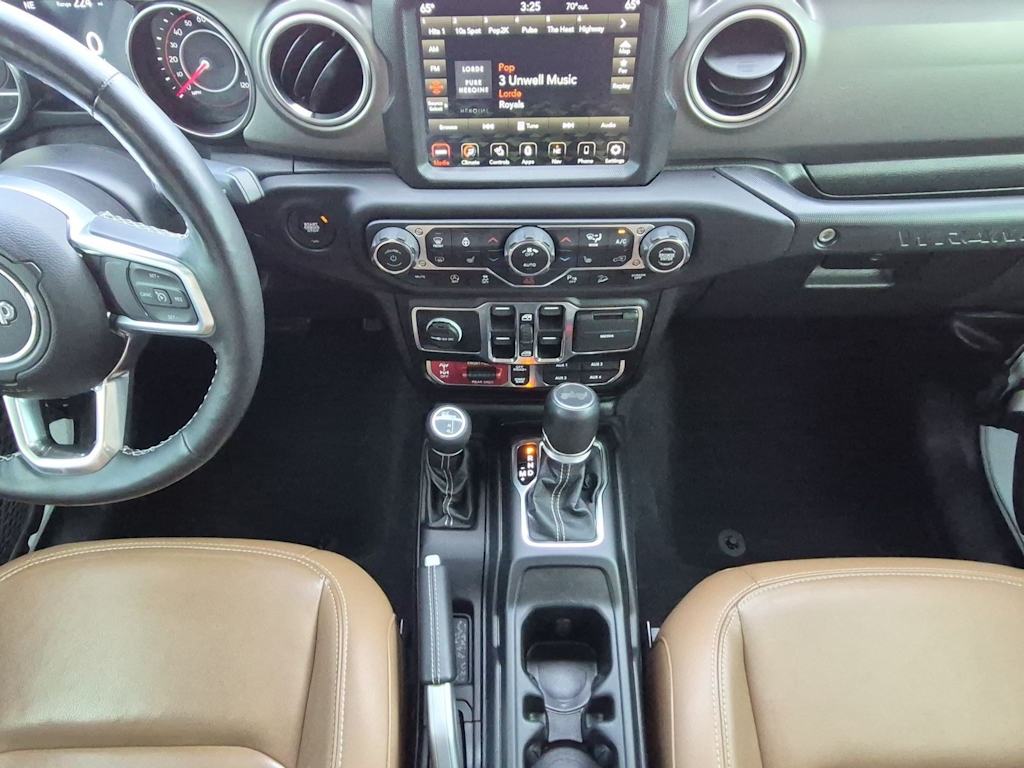 Thumbnail: 2021 Jeep Wrangler - 14