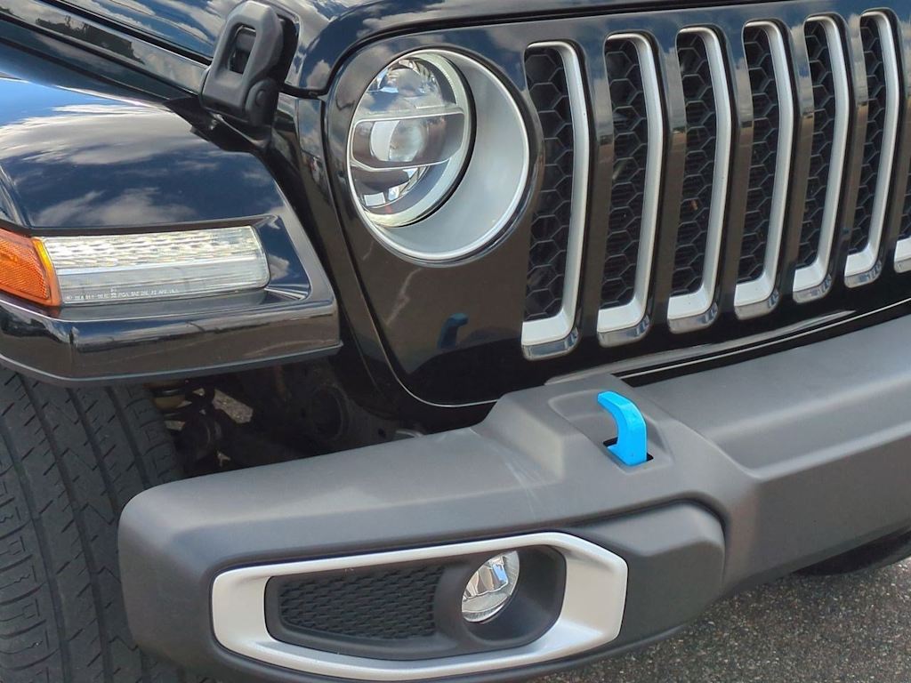 Thumbnail: 2022 Jeep Wrangler - 7