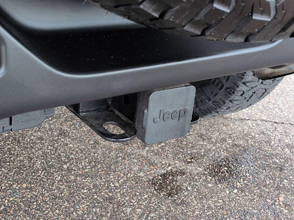 Thumbnail: 2021 Jeep Wrangler - 36