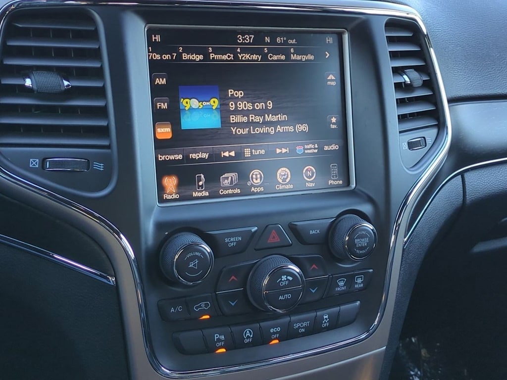 Thumbnail: 2016 Jeep Grand Cherokee - 14