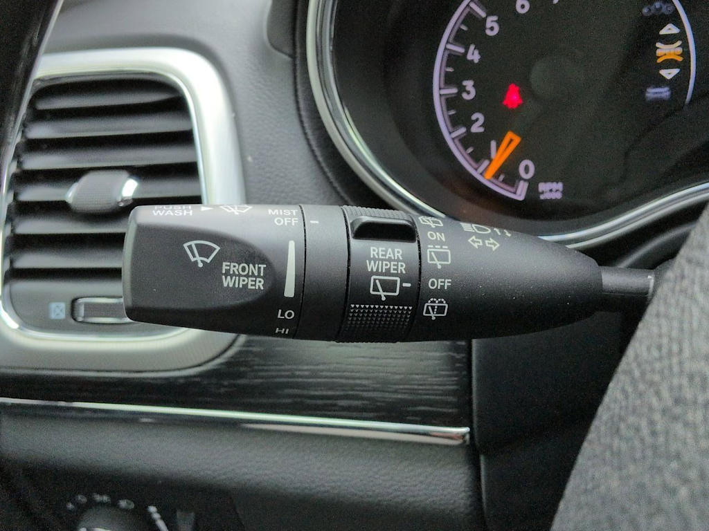 Thumbnail: 2018 Jeep Grand Cherokee - 34