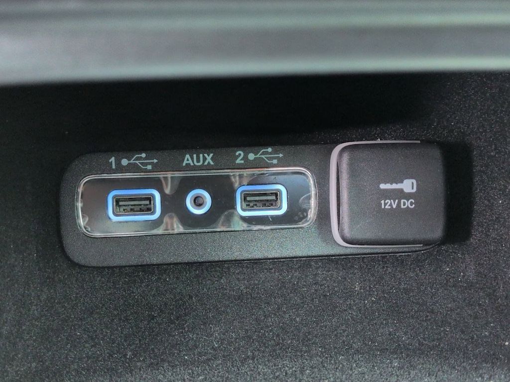 Thumbnail: 2018 Jeep Grand Cherokee - 38