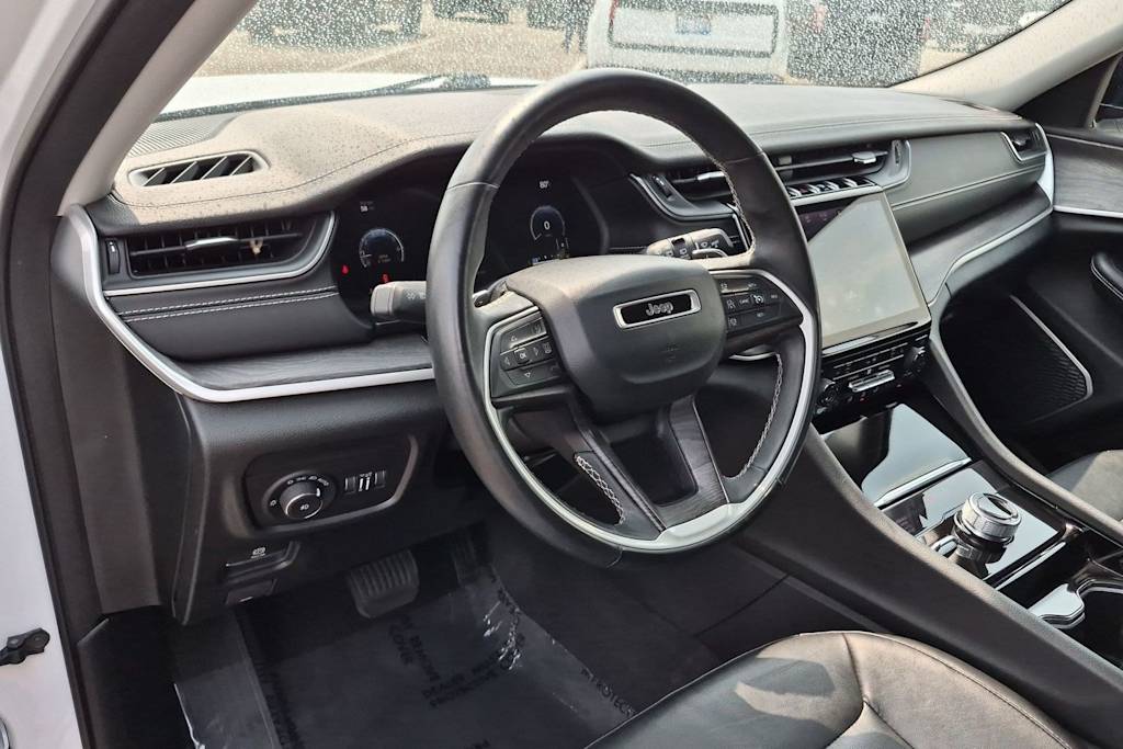 Thumbnail: 2021 Jeep Grand Cherokee L - 2