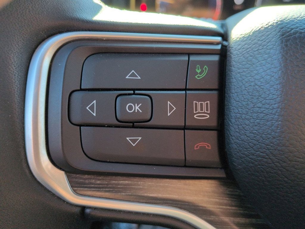 Thumbnail: 2024 Jeep Wagoneer - 29