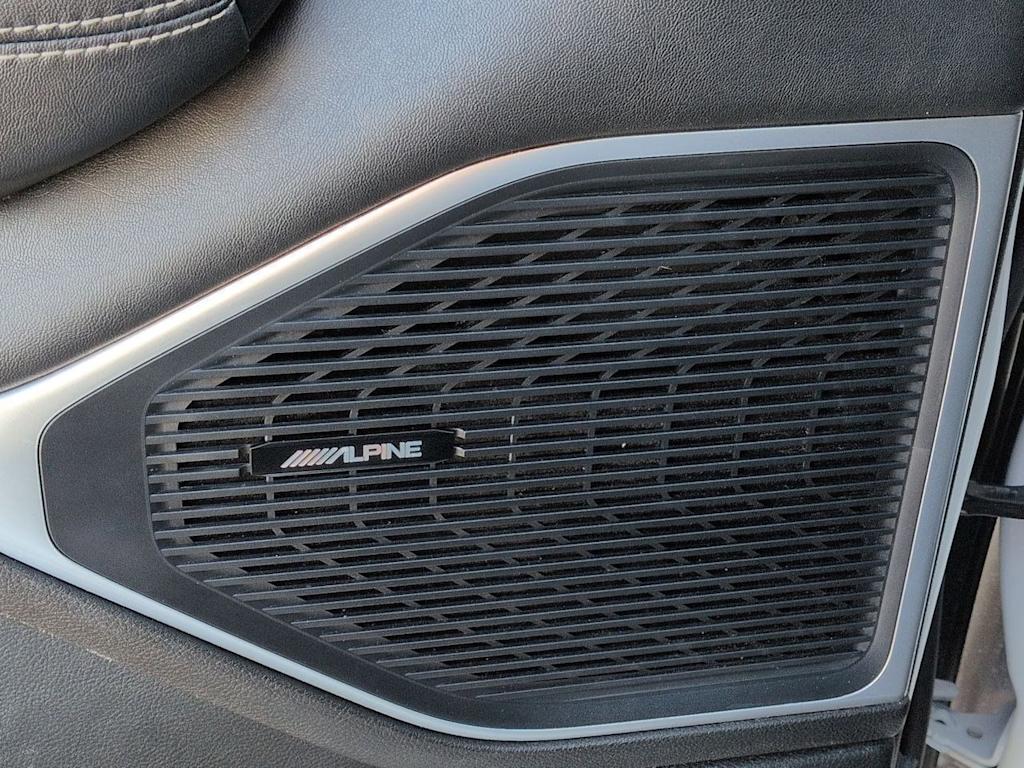 Thumbnail: 2024 Jeep Wagoneer - 34