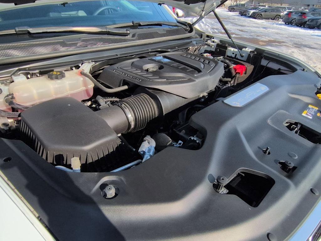 Thumbnail: 2024 Jeep Wagoneer - 24