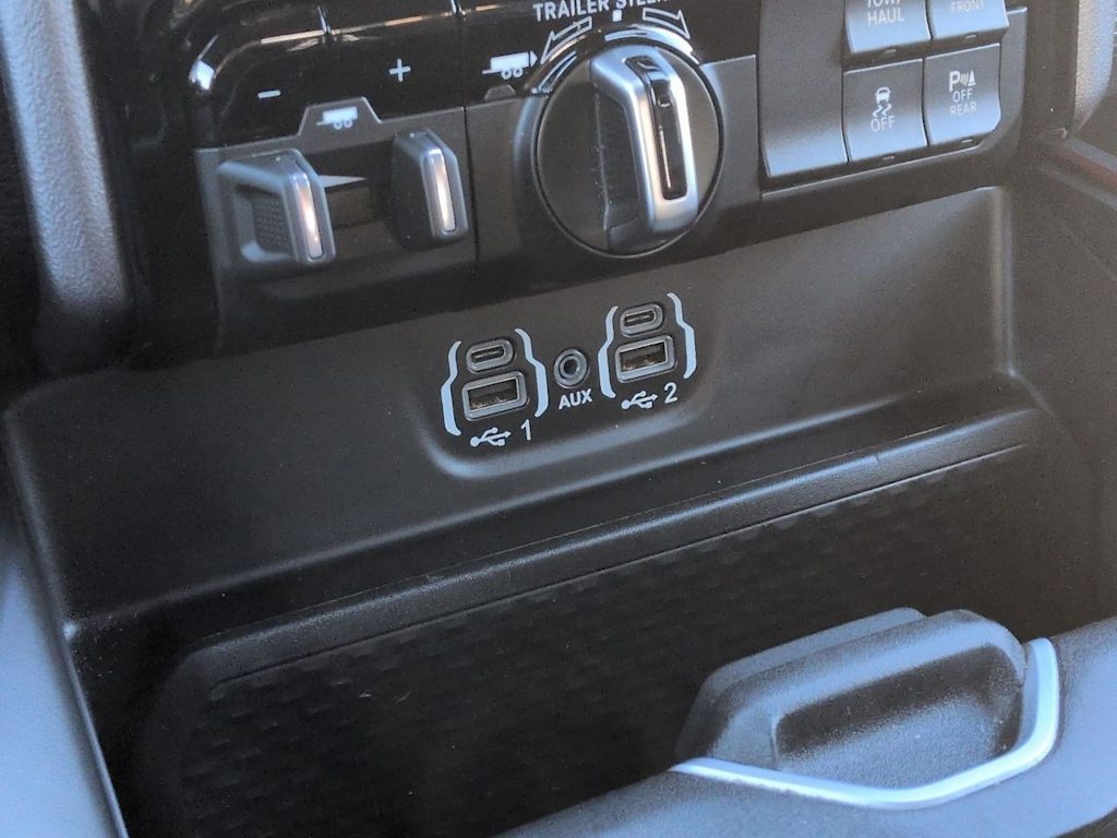 Thumbnail: 2022 RAM 1500 - 32