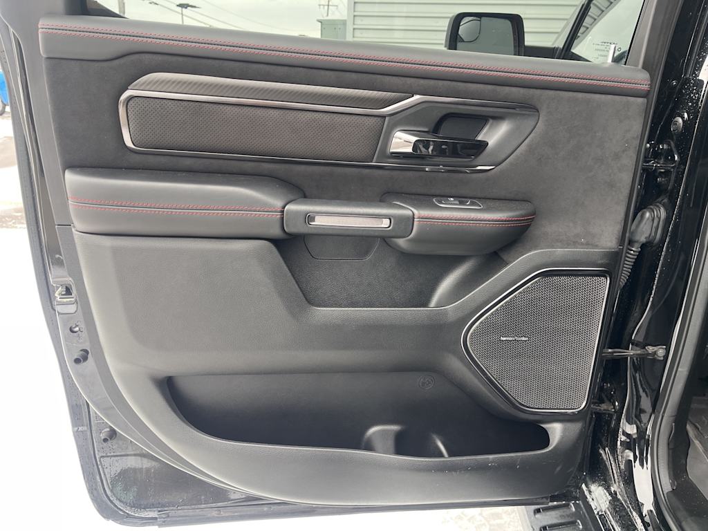 Thumbnail: 2022 RAM 1500 - 25