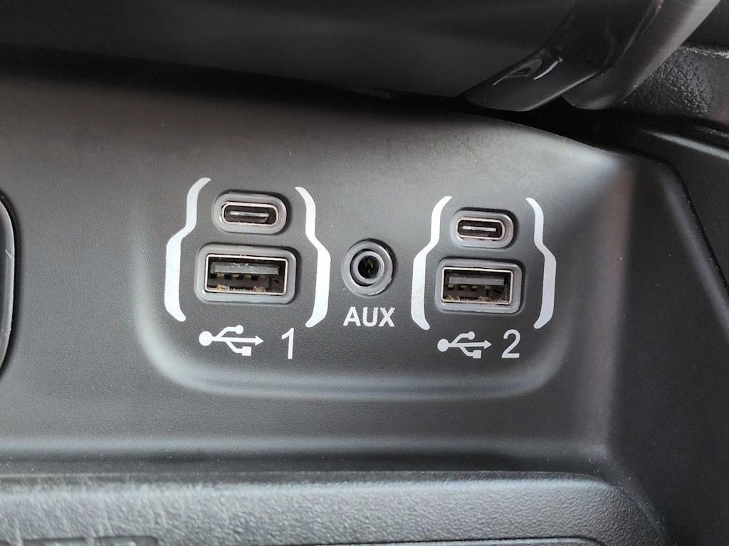 Thumbnail: 2022 RAM 1500 - 38