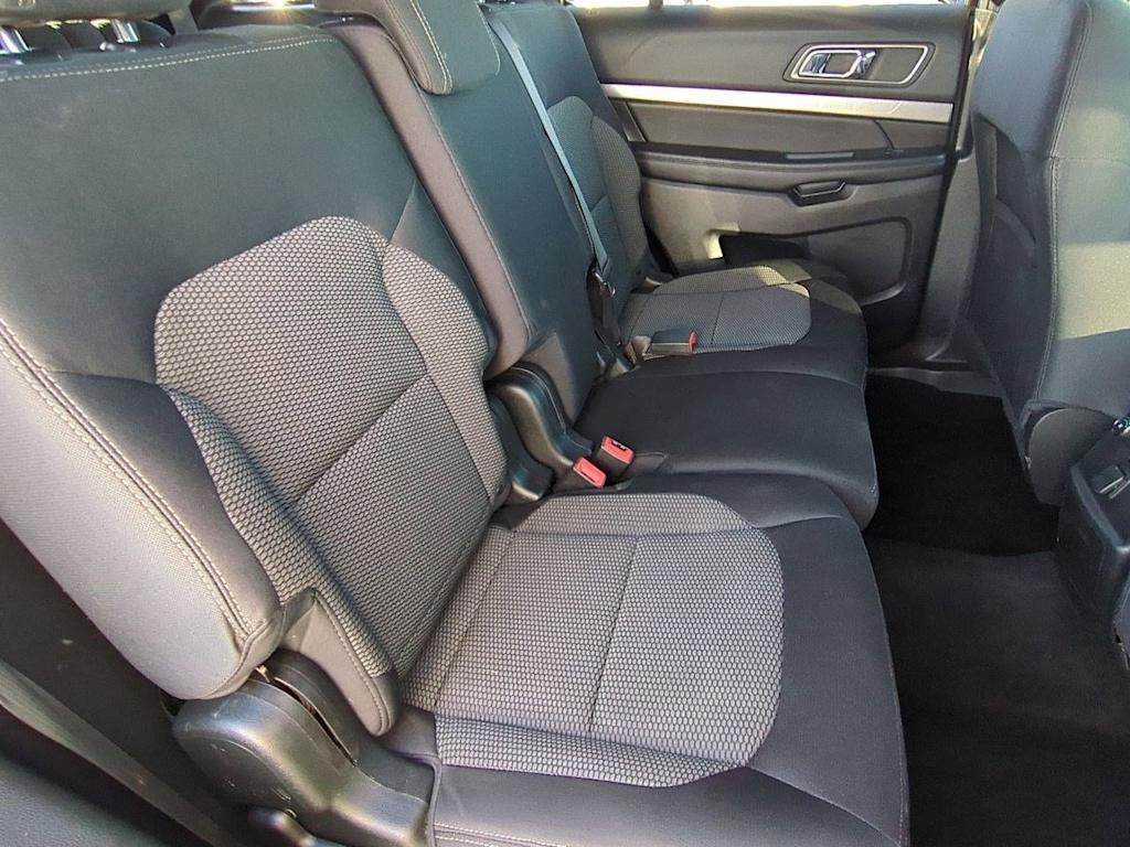 Thumbnail: 2018 Ford Explorer - 25