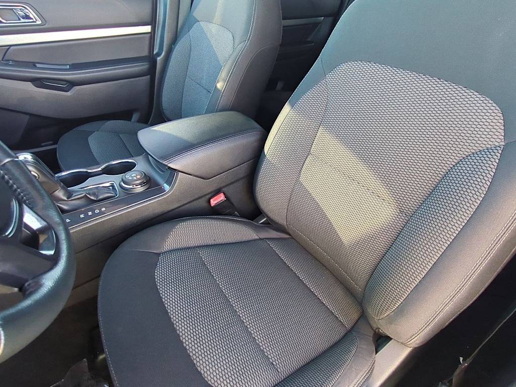 Thumbnail: 2018 Ford Explorer - 10