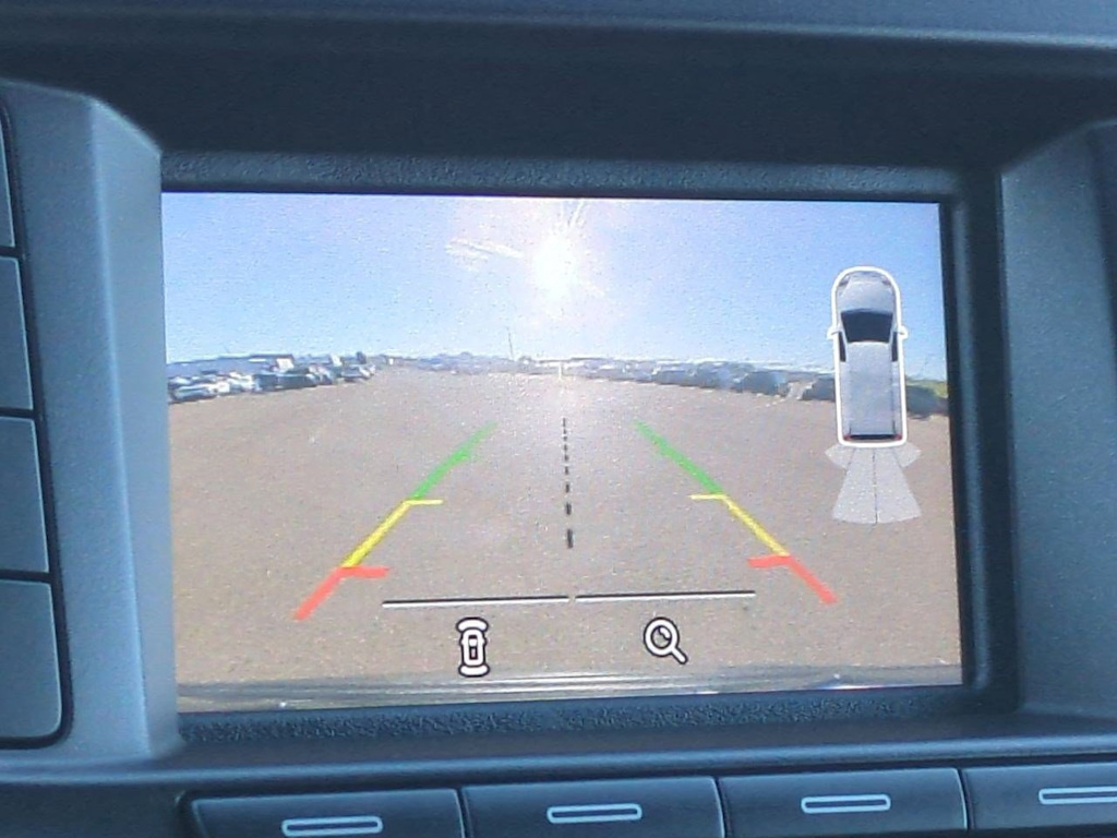 Thumbnail: 2018 Ford Explorer - 30