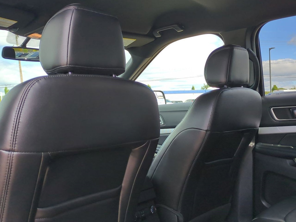 Thumbnail: 2017 Ford Explorer - 12