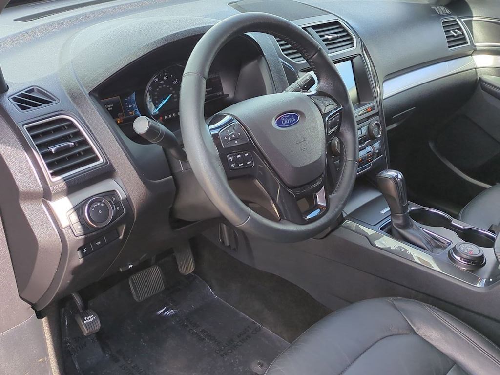 Thumbnail: 2017 Ford Explorer - 2