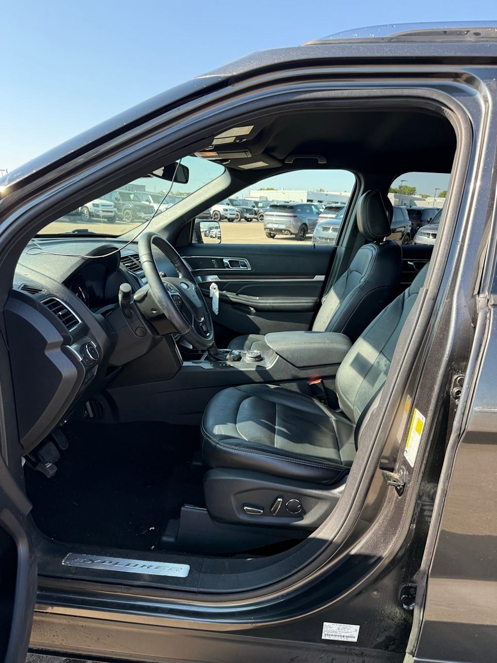 Thumbnail: 2018 Ford Explorer - 7