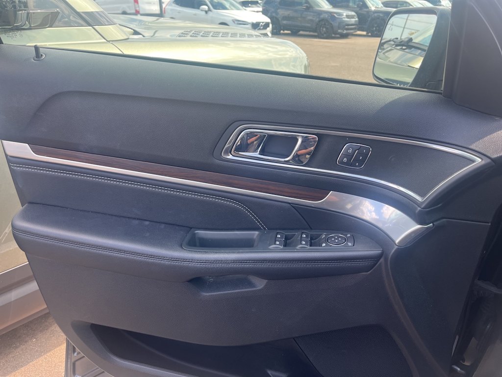 Thumbnail: 2018 Ford Explorer - 14