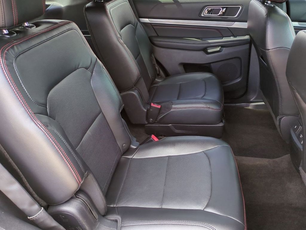 Thumbnail: 2016 Ford Explorer - 27