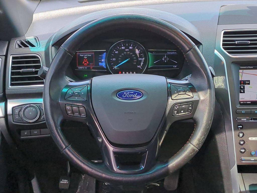 Thumbnail: 2016 Ford Explorer - 13