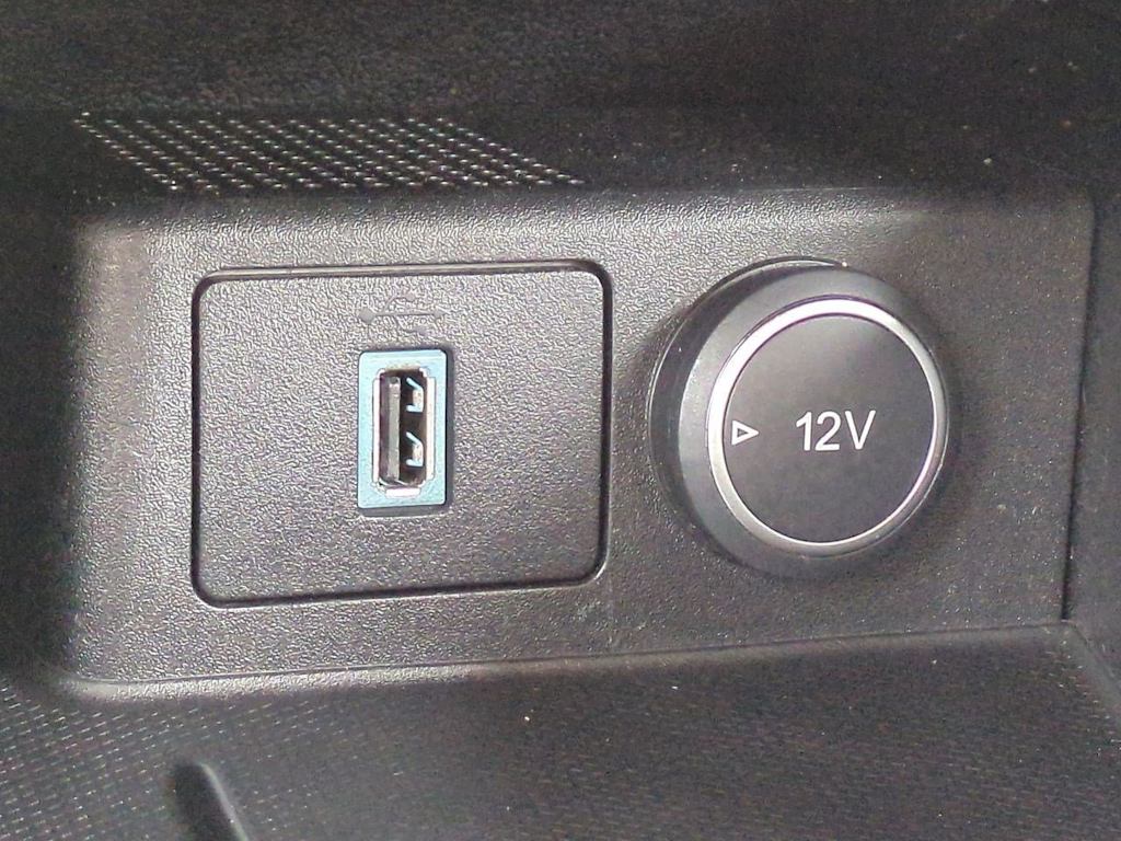 2020 Ford Escape SE 31