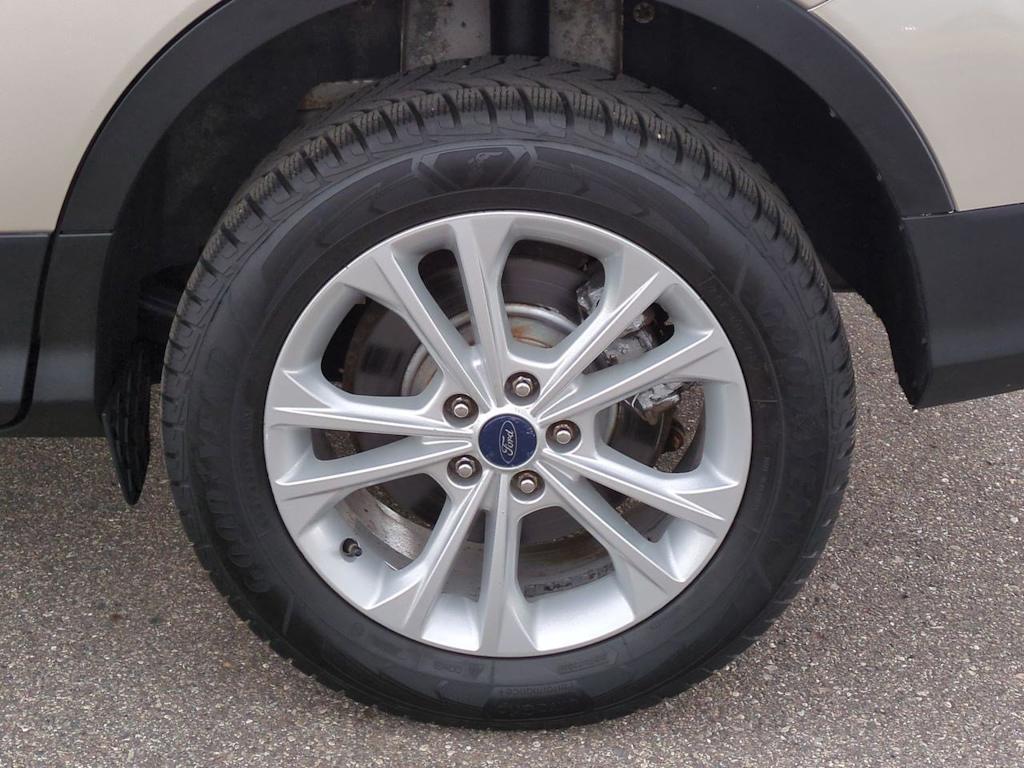 Thumbnail: 2017 Ford Escape - 8