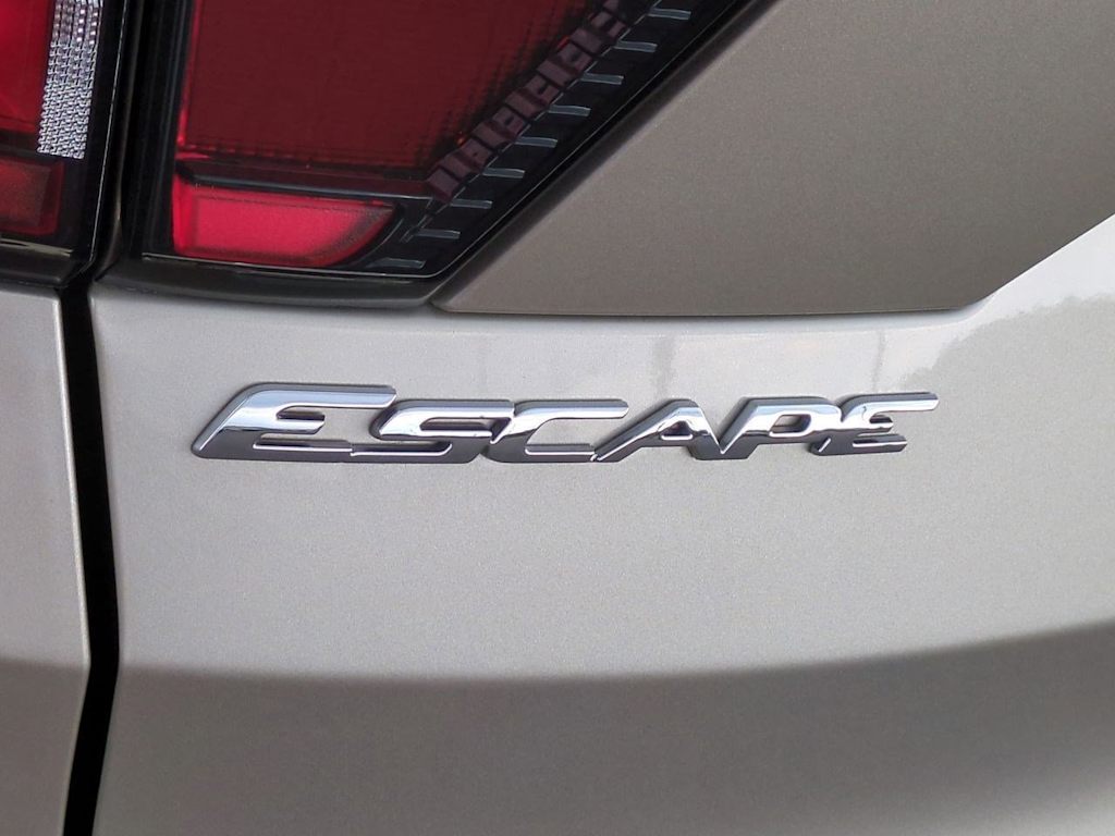 Thumbnail: 2017 Ford Escape - 24