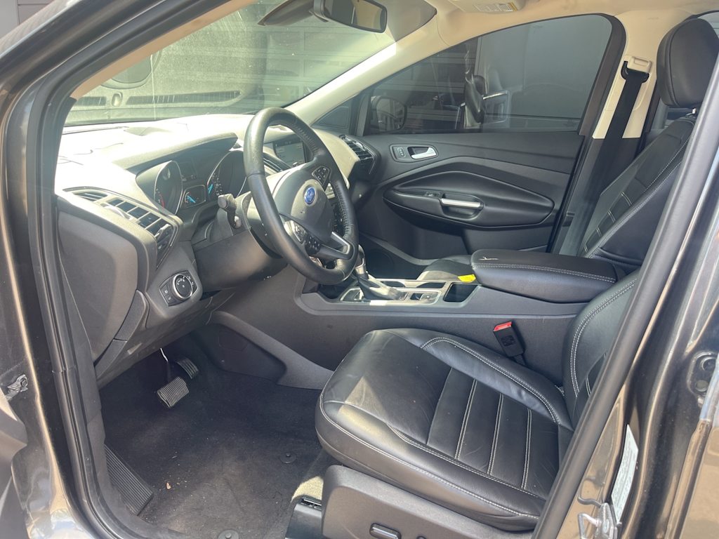 Thumbnail: 2017 Ford Escape - 5