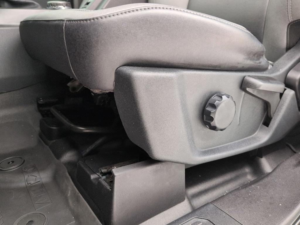 Thumbnail: 2023 Ford Bronco - 25