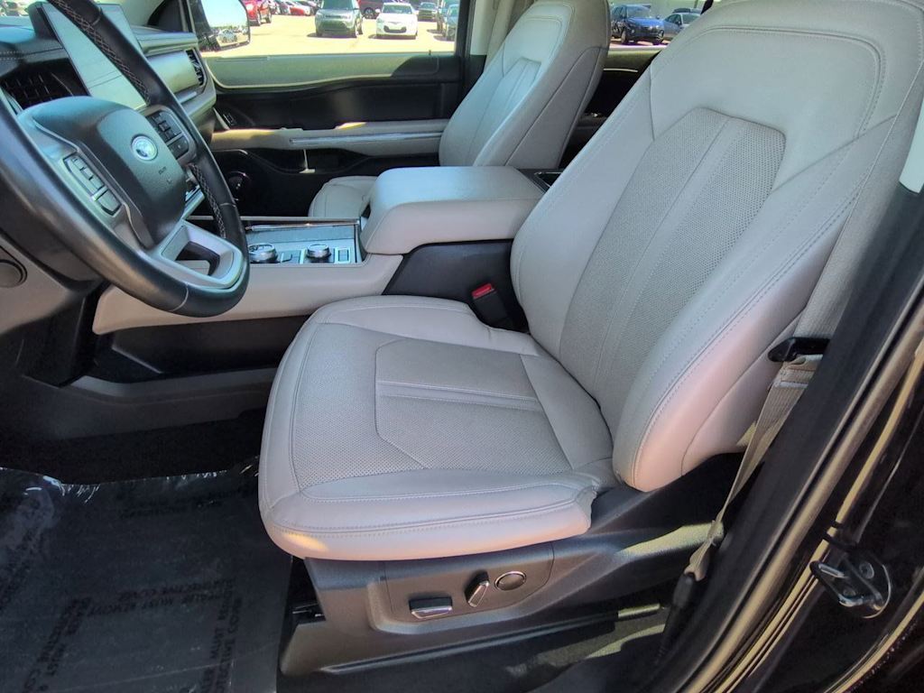 Thumbnail: 2024 Ford Expedition - 11