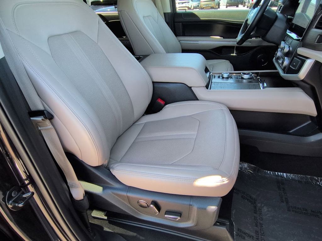 Thumbnail: 2024 Ford Expedition - 12