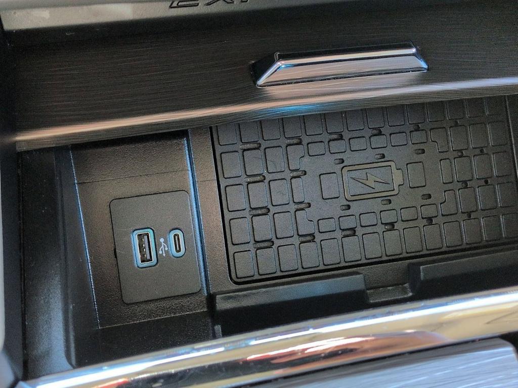 Thumbnail: 2024 Ford Expedition - 35